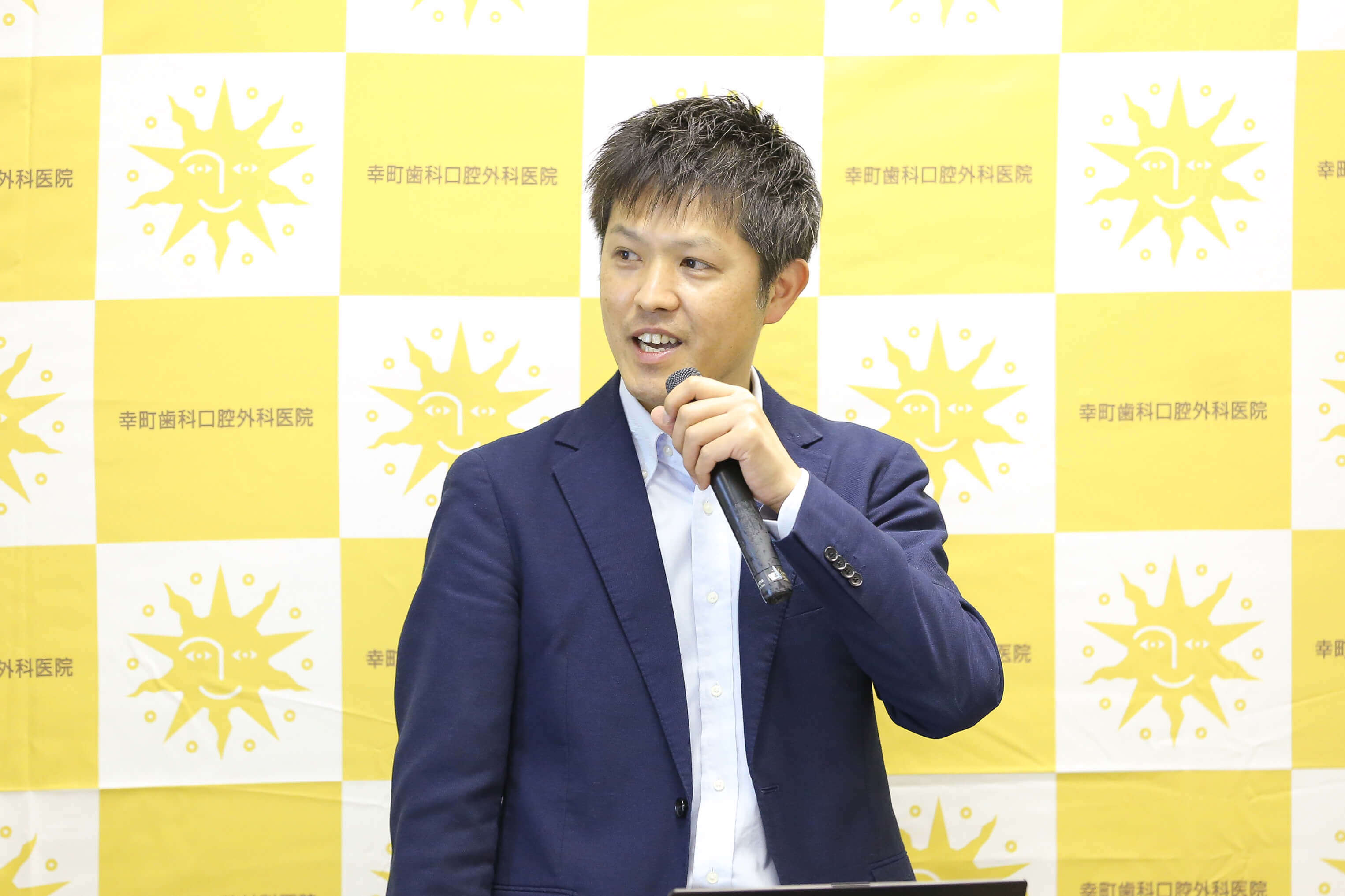 院長だけでなくスタッフと一緒に行う業務